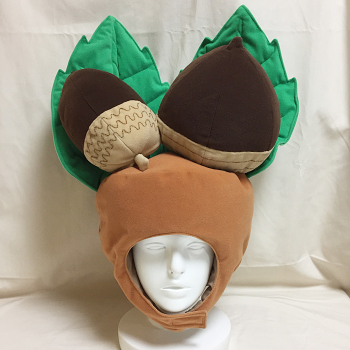 どんぐりのかぶりもの